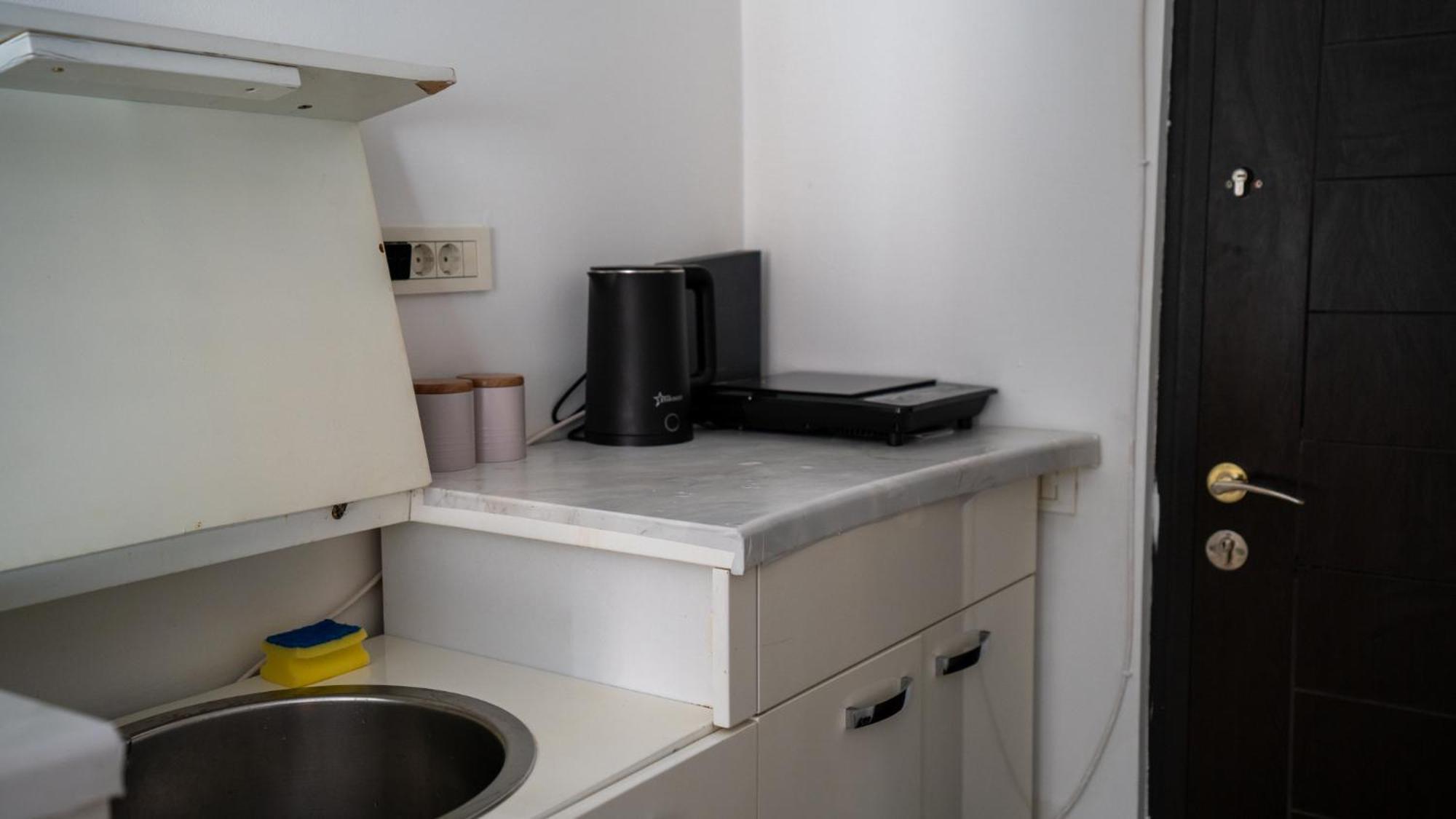 Cozy Studio Universitate Bukares Bagian luar foto
